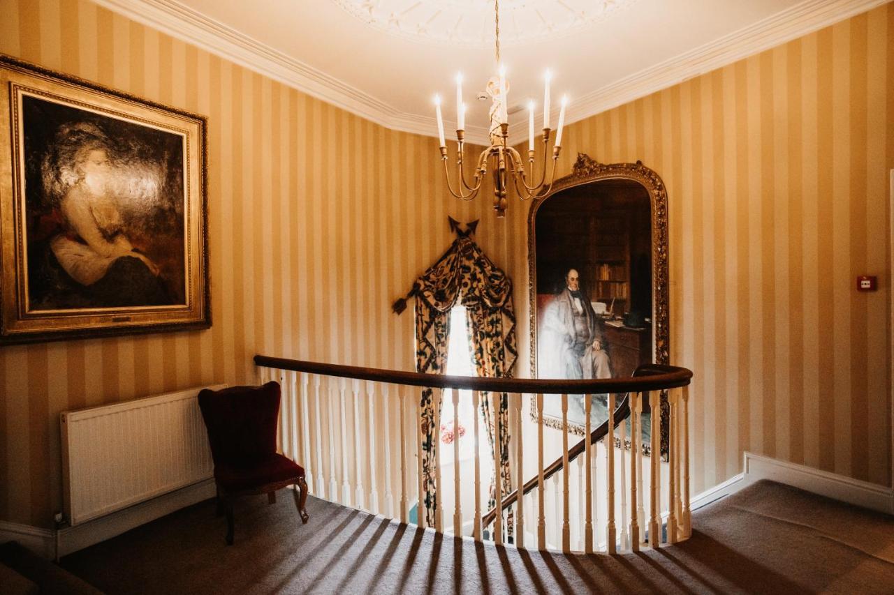 The Boar'S Head Hotel ฮาร์โรเกต ภายนอก รูปภาพ