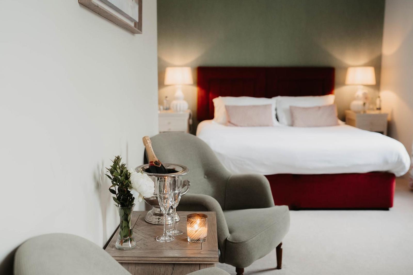 The Boar'S Head Hotel ฮาร์โรเกต ภายนอก รูปภาพ